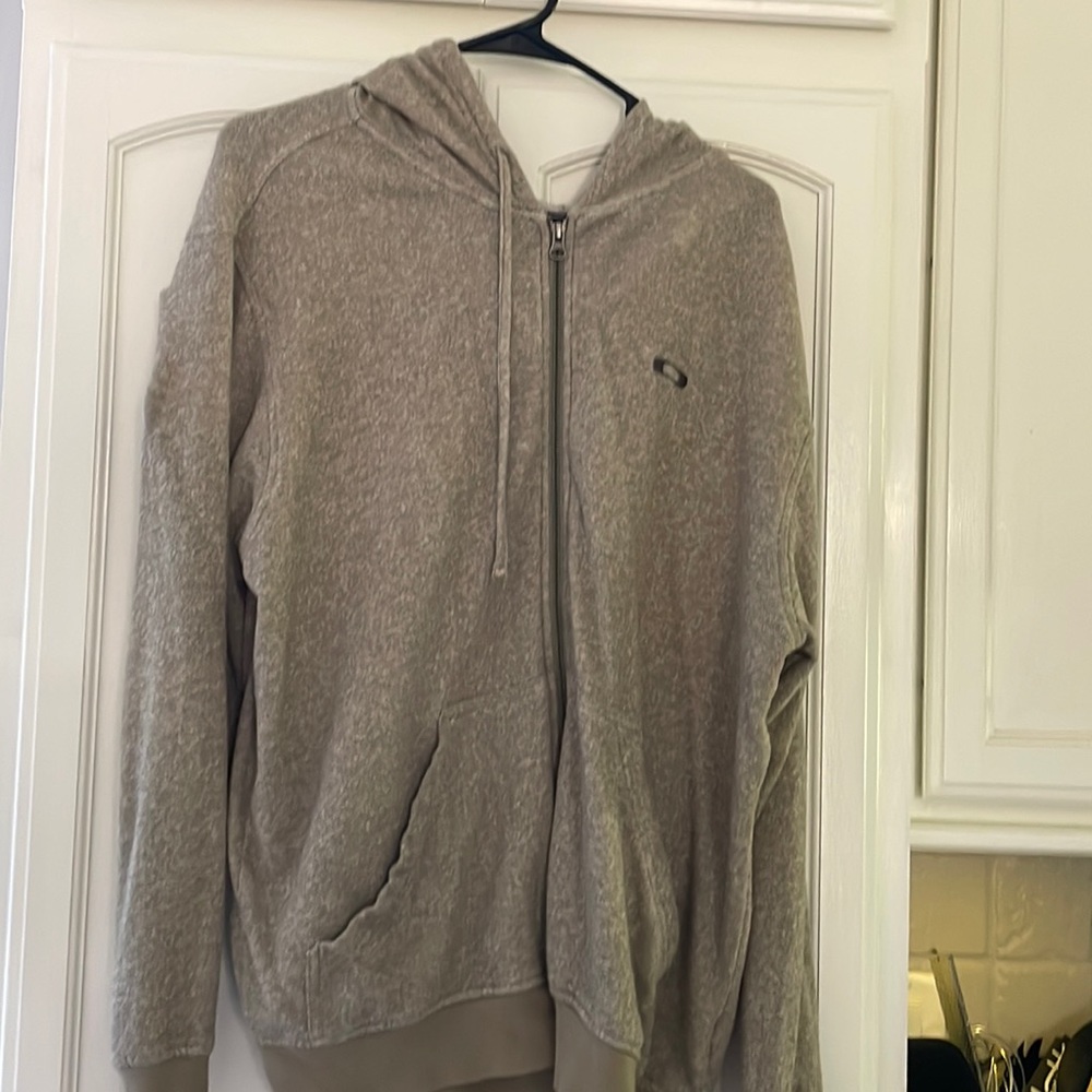 Men’s zip up hoodie